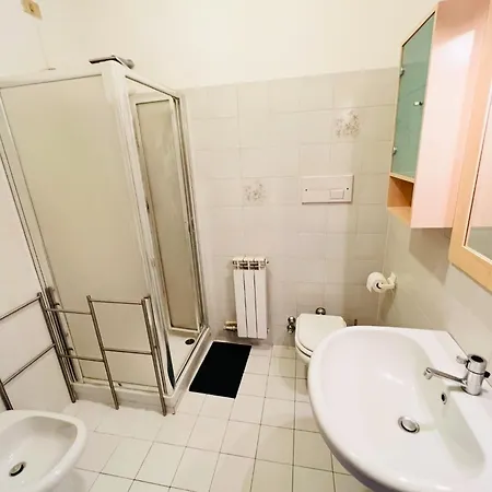 Апартаменты Big In Navigli District With 2 Balcony And Parking