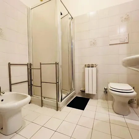 Апартаменты Big In Navigli District With 2 Balcony And Parking Милан